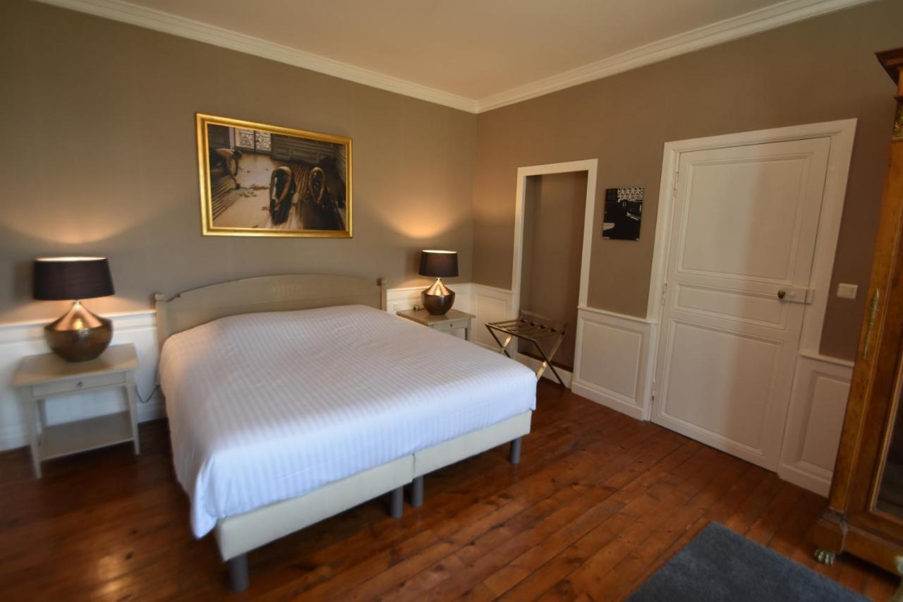 Les Destinees Hotel Chinon Exterior photo