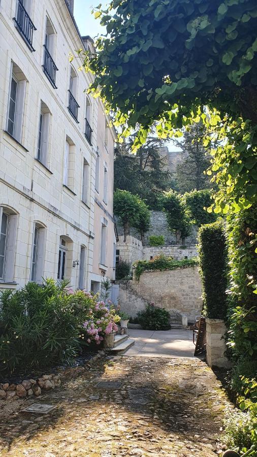 Les Destinees Hotel Chinon Exterior photo